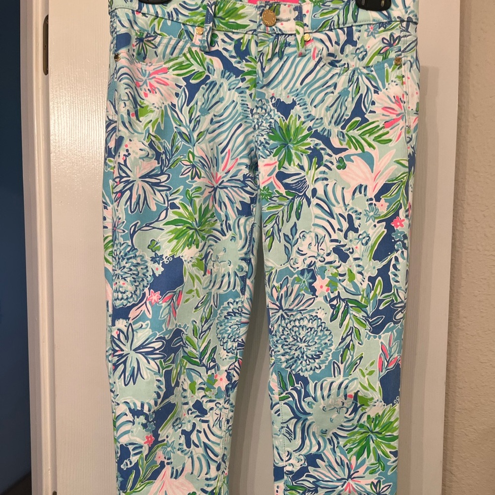 Lilly Pulitzer print jeans size 4 - Like New